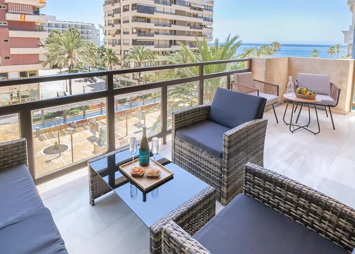 Sea Views Ll *