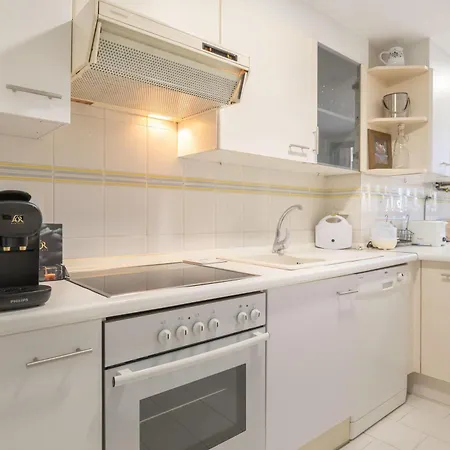 Sea Views Ll Apartment